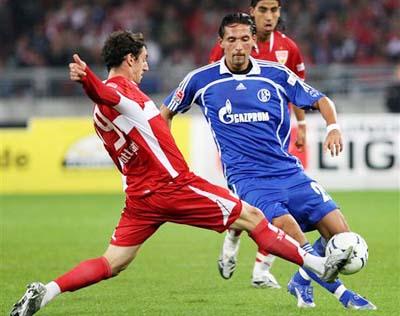 队提出了新 队提出了新